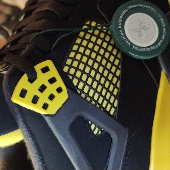 NWT Jordon 4 Thunders Retros Stock X Certified - Picture 7 of 7